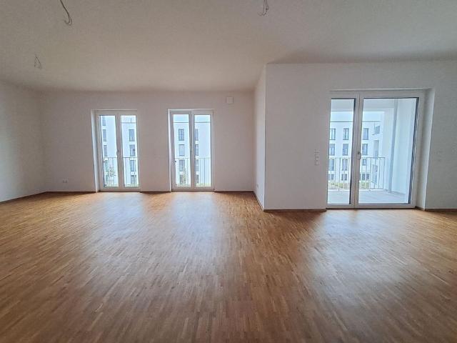 Moderne 3 Zimmer Wohnung mit Balkon. Einziehen und Wohlfühlen!