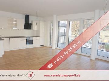 Moderne 3 Zimmer Wohnung mit Balkon & Einbauküche