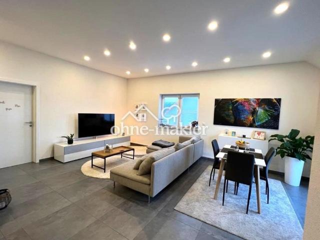 Moderne 3 Zimmer Wohnung mit Balkon, Einbauküche und Fußbodenheizung