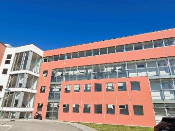Moderne 3 Zimmer Wohnung mit Balkon im Zentrum von Kottingbrunn