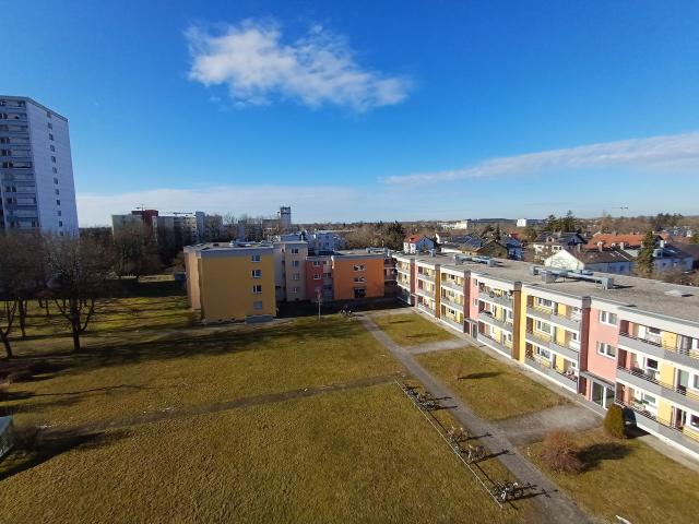 Moderne 3 Zimmer Wohnung mit Balkon im Hasenbergl