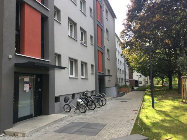 Moderne 3 Zimmer Wohnung mit Balkon in Frankfurt Niederrad
