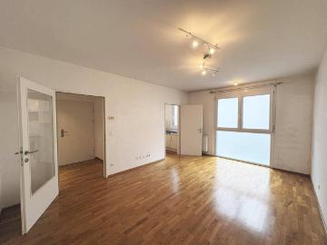 Moderne 3 Zimmer Wohnung mit Balkon in ruhiger Seitengasse nächst Krottenbachstraße!