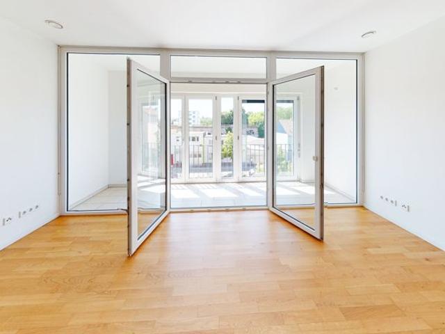 Moderne 3 Zimmer Wohnung mit EBK