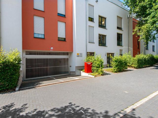 Moderne 3 Zimmer Wohnung mit EBK und Dachterrasse