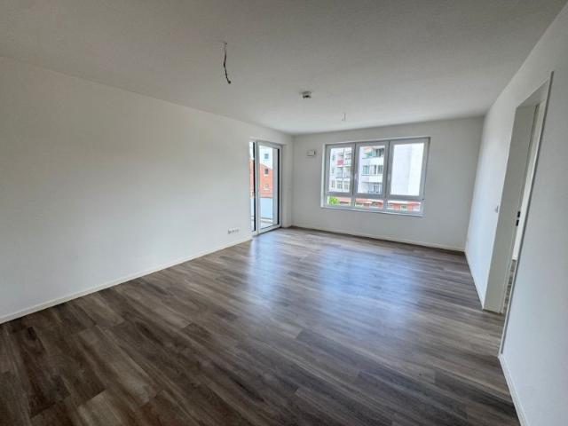 Moderne 3 Zimmer Wohnung mit Einbauküche, Fußbodenheizung und Tiefgarage