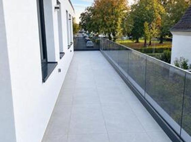 Moderne 3 Zimmer Wohnung mit großem Balkon & Einbauküche in Lehrt