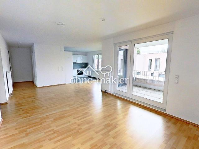 Moderne 3 Zimmer Wohnung mit großem Balkon!
