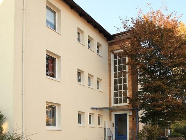 Moderne 3 Zimmer Wohnung mit großem Balkon!
