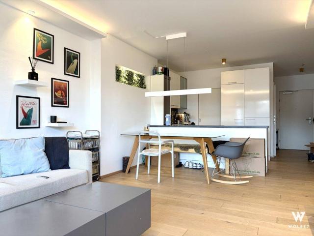 Moderne 3 Zimmer Wohnung mit großer Loggia und Tiefgaragenstellplatz und POOL!