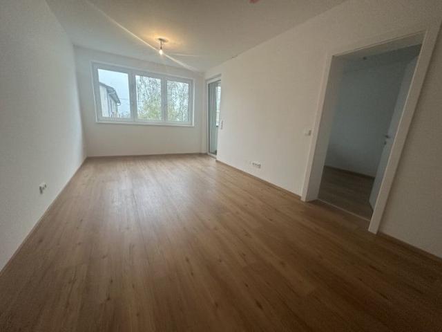 Moderne 3 Zimmer Wohnung mit Loggia, TG Parkplatz und hochwertiger Ausstattung