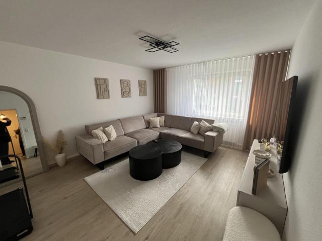 Moderne 3 Zimmer Wohnung mit Tageslichtbad und 78 m² Wfl im 1. OG – Garage möglich!