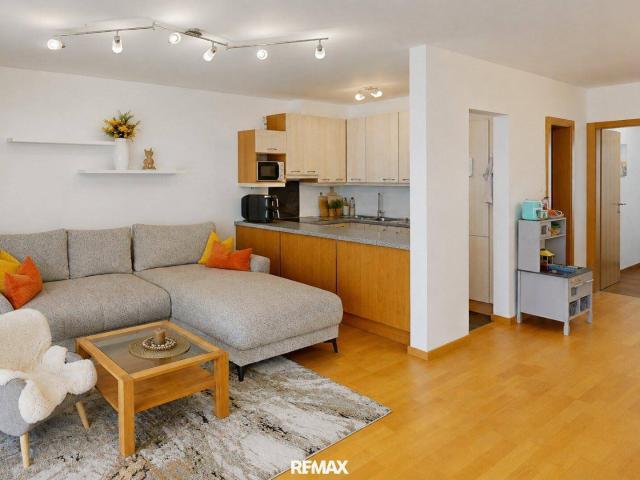 Moderne 3 Zimmer Wohnung mit Terrasse & Garage in Landeck!