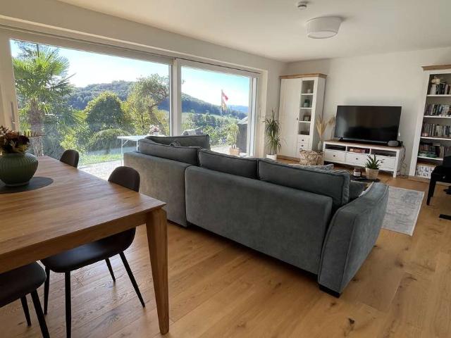 Moderne 3 Zimmer Wohnung mit Terrasse, schöner Aussicht und hochwertiger Ausstattung in Inzlingen