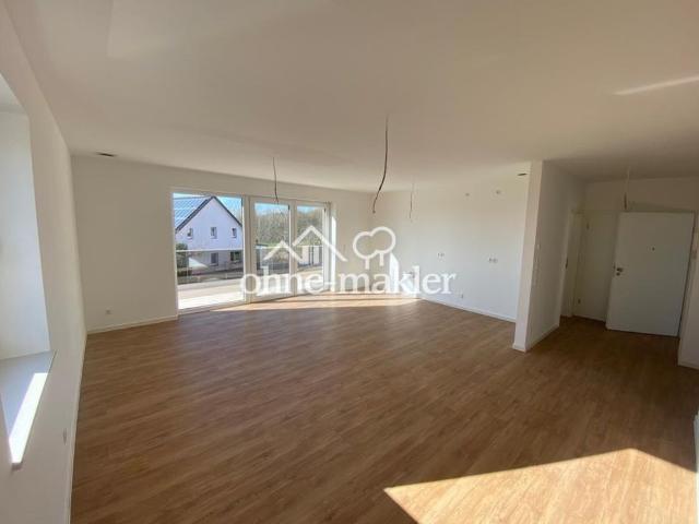 Moderne 3 Zimmer Wohnung mit Tiefgaragenstellplatz & Balkon Neubau aus 2022