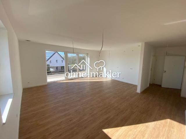 Moderne 3 Zimmer Wohnung mit Tiefgaragenstellplatz & Balkon Neubau aus 2022