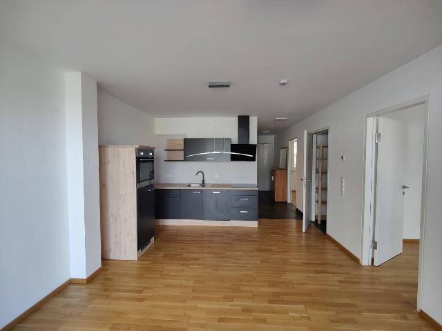Moderne 3 Zimmer Wohnung mit Westterrasse!