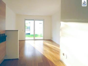 Moderne 3 Zimmerwohnung mit großer Terrasse in zentraler Lage