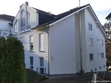 Moderne 3 ZKB Wohnung mit Balkon u. Pkw Stellplatz, Urbar Terminanfragen nur online
