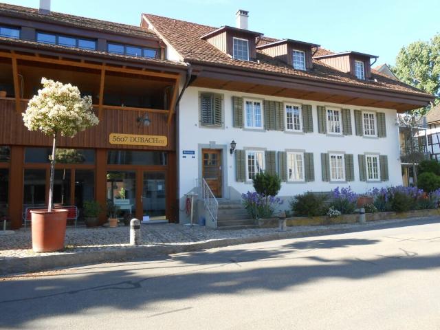 moderne 4 1/2 Zimmerwohnung zu vermieten
