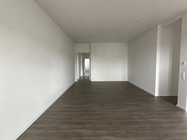 Moderne 4,5 Zimmerwohnung zu vermieten