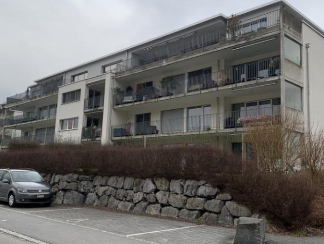 Moderne 4.5 Zimmer Wohnung zu vermieten!