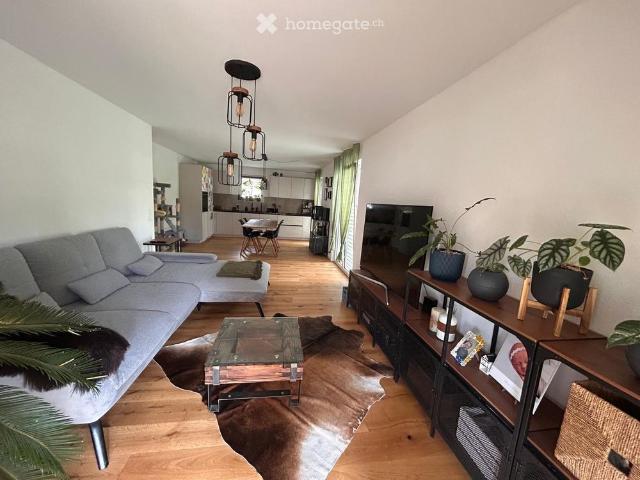 Moderne 4.5 Zimmer Wohnung im Neubau in Wölflinswil
