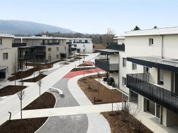 Moderne 4.5 Zimmer Wohnung in einer Wohnoase