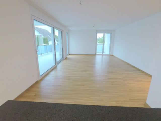 Moderne 4.5 Zimmer Wohnung in ländlicher Lage