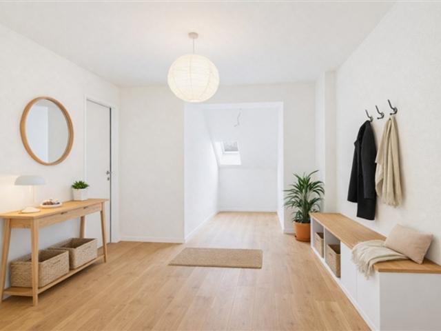Moderne 4.5 Zimmer Wohnungen mit Balkon