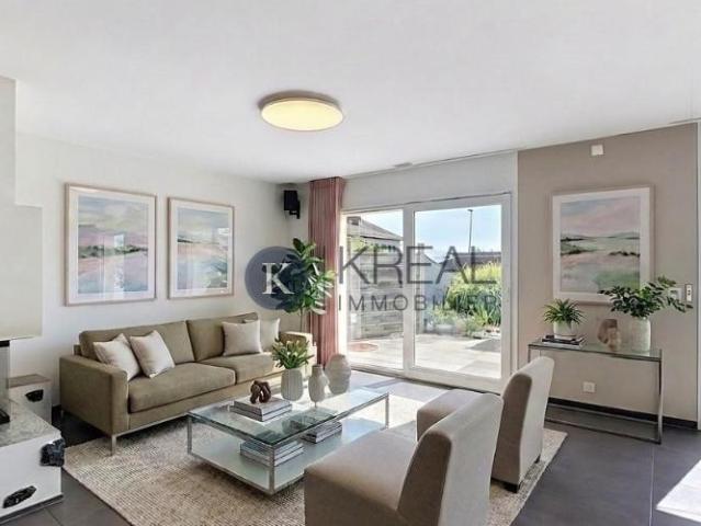 Moderne 4.5 Zimmer Villa, hell und perfekt gepflegt