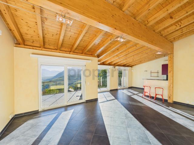 Moderne 4.5 pièces appartement avec ascenseur et cave, Chandolin près Savièse