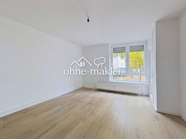Moderne 4 Zi. Erdgeschosswohnung mit Terrasse&Tageslichtbad in Roding
