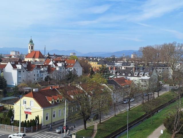 Helle 86m² Wohnung mit Fernblick in bester Lage
