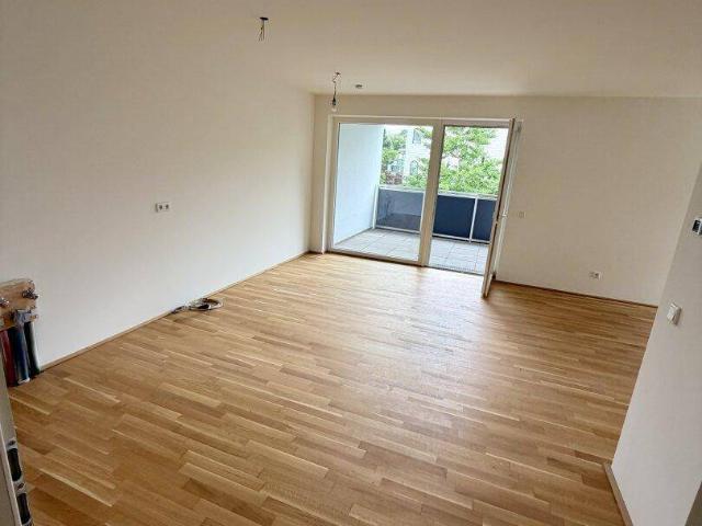 Moderne 4 Zi Wohnung mit gemütlicher Terrasse und Tiefgarage in zentrumsnaher Lage – Erstbezug!