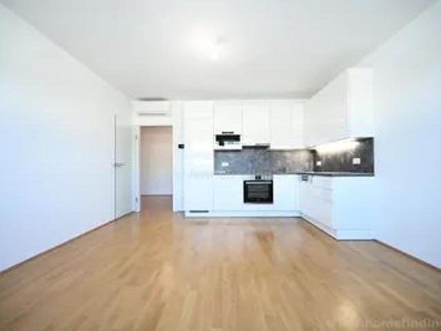 Moderne 4 Zimmer Dachgeschossmaisonette mit 31m² Terrasse & Klima 1070 Wien