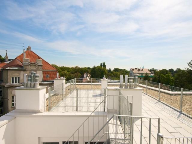Moderne 4 Zimmer Dachgeschosswohnung mit Dachterrasse OTTO Immobilien