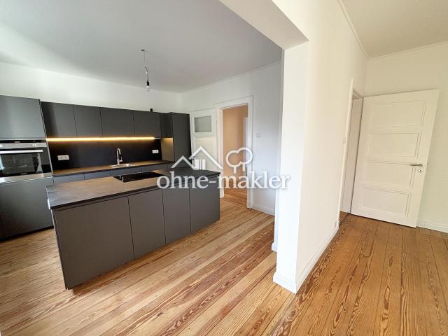 Moderne 4 Zimmer ETW mit Traumküche, Erstbezug nach Sanierung, ohne Courtage