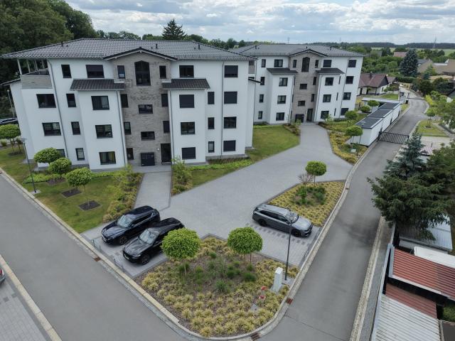 Moderne 4 Zimmer EG Wohnung mit überdachter Terrasse, Aufzug & Wärmepumpe