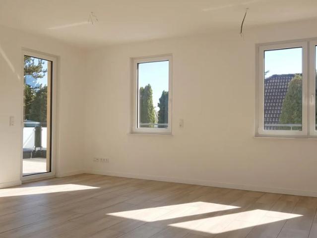Moderne 4 Zimmer Penthousewohnung mit großzügiger Terrasse in Arnum
