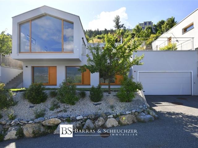 Moderne 4 Zimmer Villa mit Panoramablick