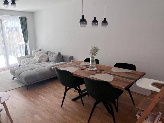Moderne 4 Zimmer Wohnung