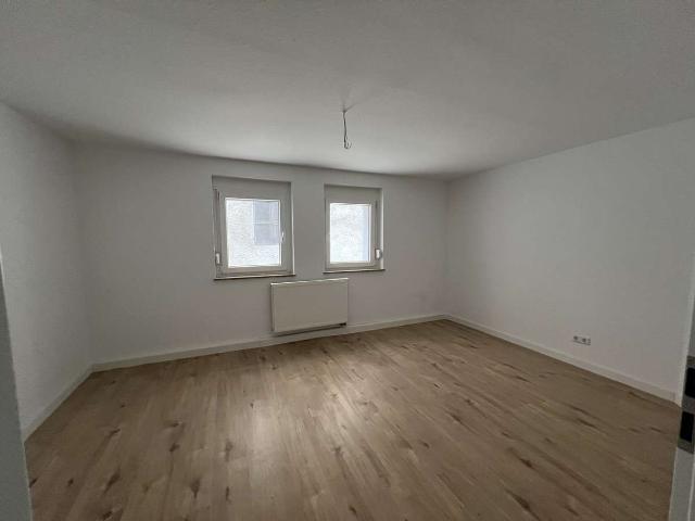 Moderne 4‑Zimmer‑Wohnung – Erstbezug nach Sanierung mit Terrasse in Stuttgart‑Ost