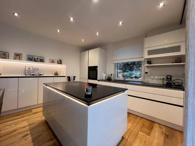 Moderne 4 Zimmer Wohnung im Eigentumsstandard mit 50m2 Terrasse und 100m2 Garten in Kirchbichl