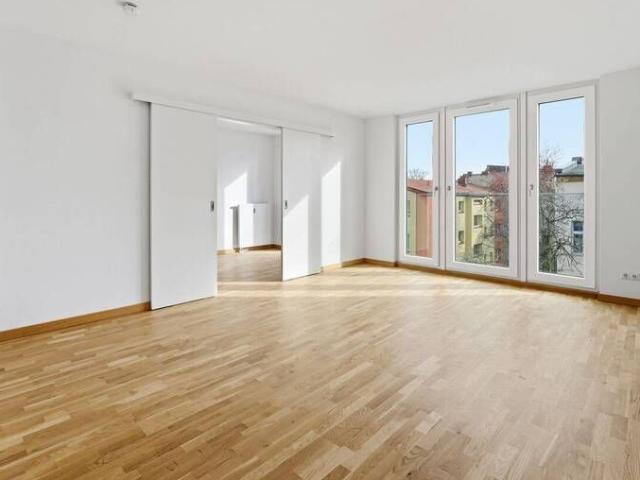 Moderne 4 Zimmer Wohnung im Herzen von Spandau Nähe Altstadt & Havel