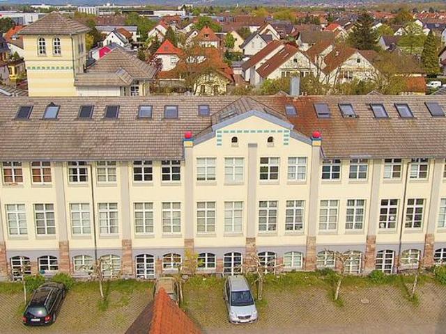 Moderne 4 Zimmer Wohnung in der Hauptstraße 100 – bezugsbereit un