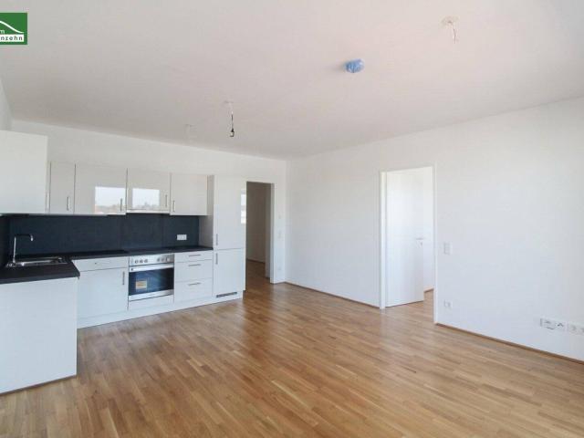 Moderne 4 Zimmer Wohnung in toller Lage! Dachgeschoss!