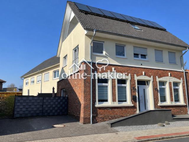 Moderne 4 Zimmer Wohnung mit Balkon in Zeven