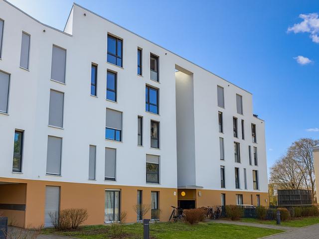 Moderne 4 Zimmer Wohnung mit Balkon & Stellplätzen – solide vermietet!
