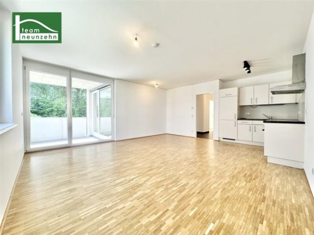Moderne 4 Zimmer Wohnung mit Freifläche Wohnen in Grünlage!